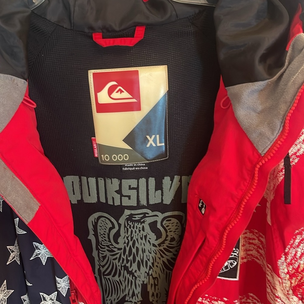 Quicksilver Red, White and Blue USA Hooded Ski Jacket. Sz XL. Good condition. - Picture 4 of 5